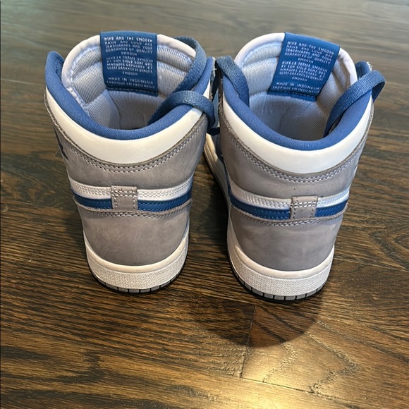 Nike Air Jordan High Tops - Blue and White - Picture 3 of 5